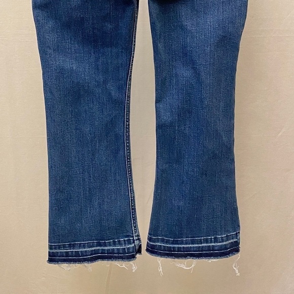 Wrangler 2 High Rise Kick Flare Jeans Womens Release Hem Stretch Cropped - Picture 7 of 13
